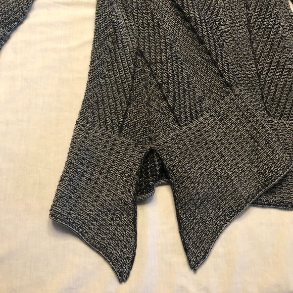 Jeanne Pierre Women's Cowl Neck Sweater Size Medium - Picture 7 of 7